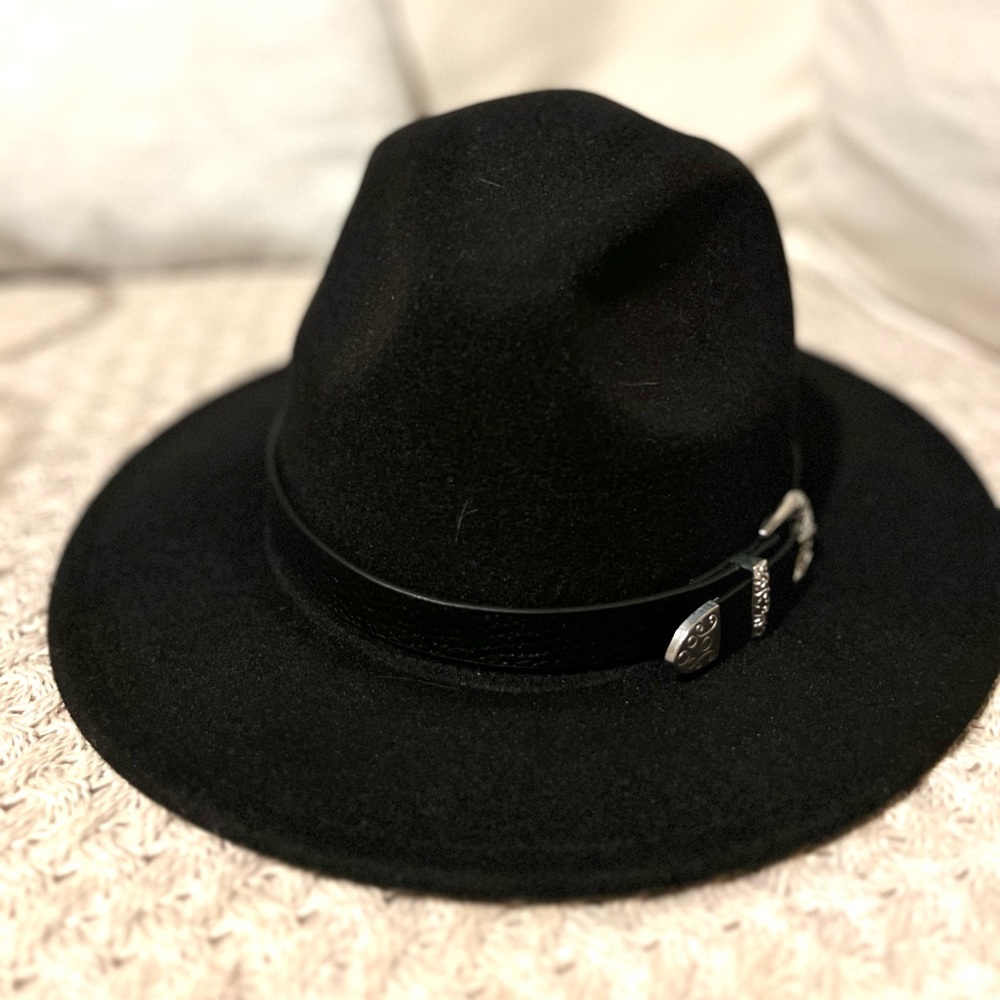 Black Cowgirl hat